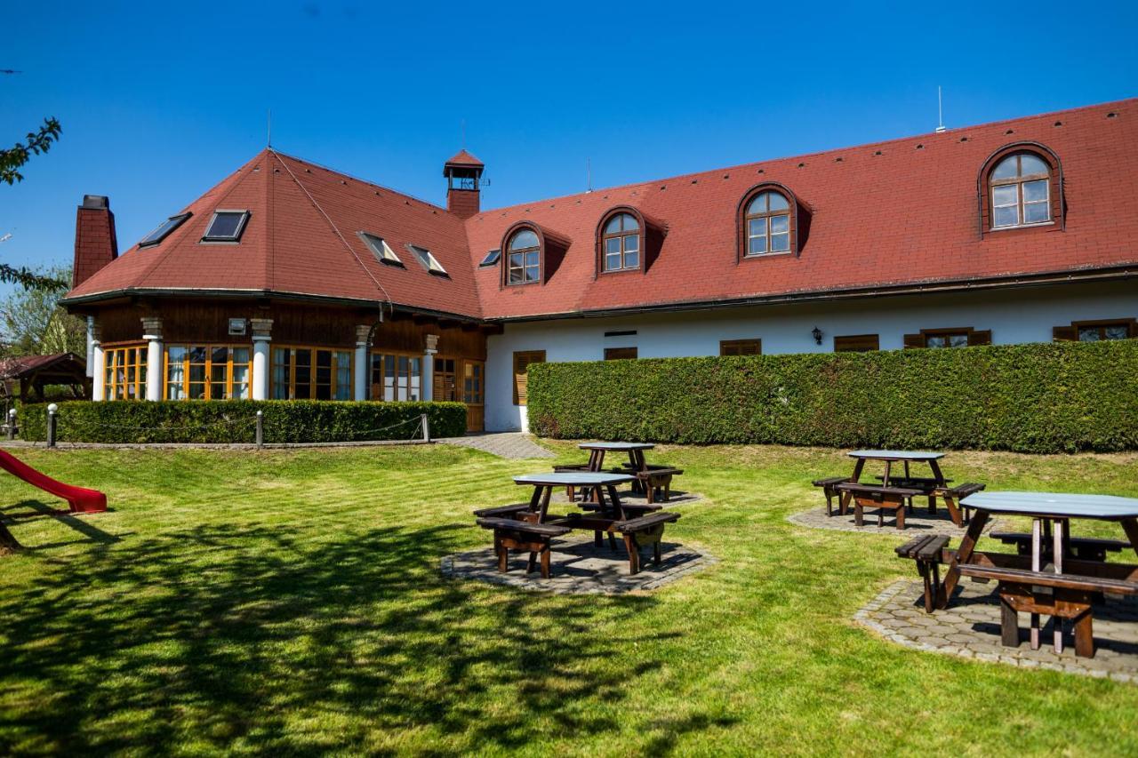 Penzion Terasa, Bed & Breakfast Velké Losiny Zewnętrze zdjęcie